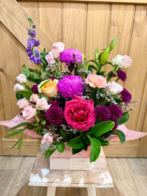 Seaonal Blooms 