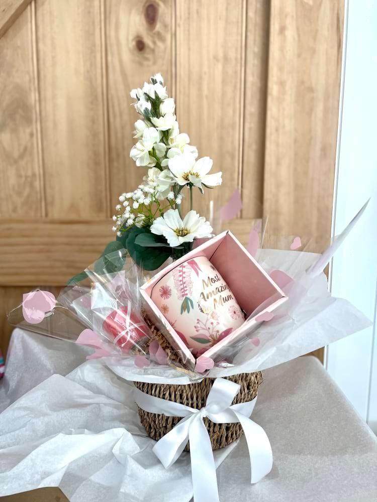 MumÃ¢â¬â¢s hamper 